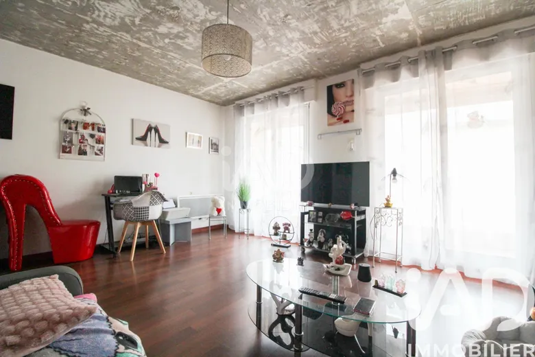 Appartement 3 pièces 67 m² · à Saint-Affrique · 67 m² · 110 000 €