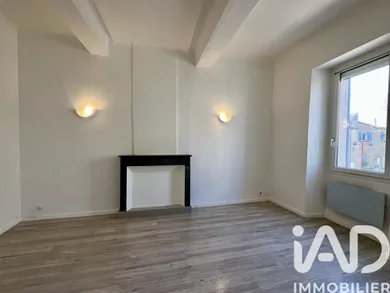 Apartment in Saint-Zacharie (83640)