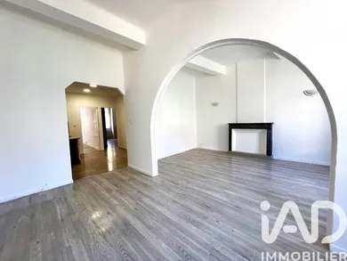 Apartment in Saint-Zacharie (83640)