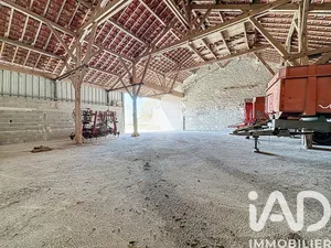 Barn in Nangis (77370)