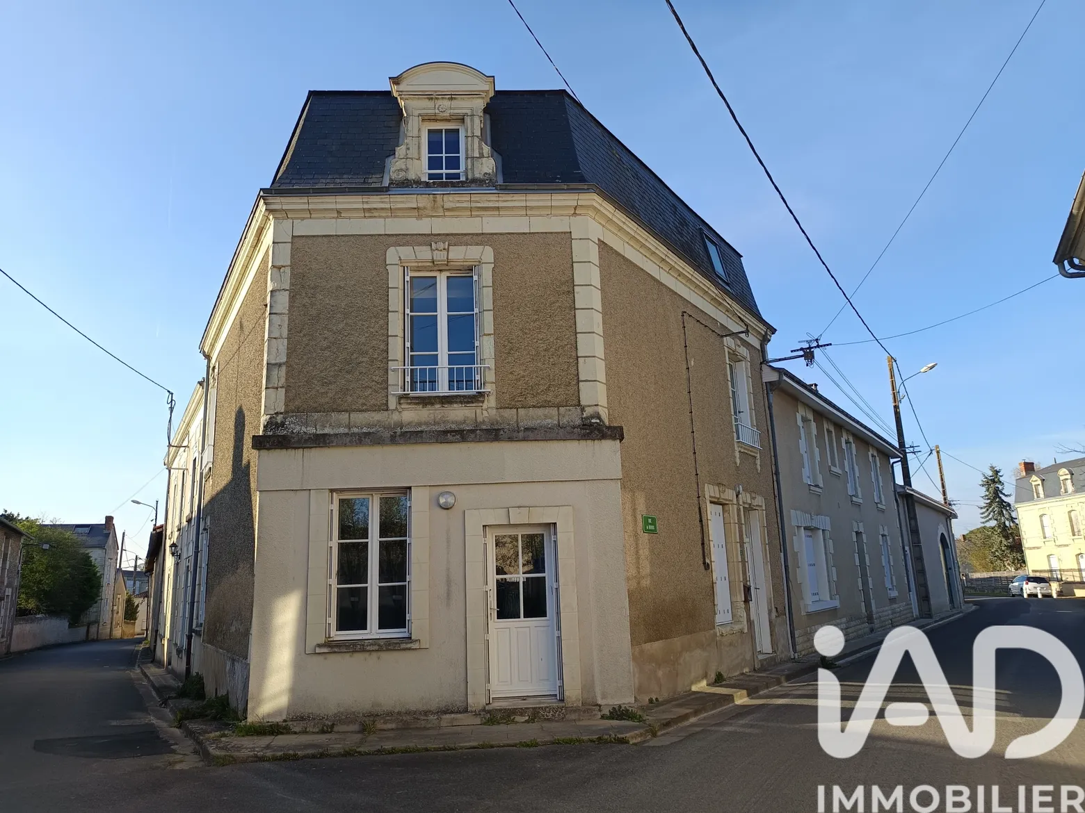 Vente maison à Loudun (86200) : maison 6 pièces 145 m² — 2