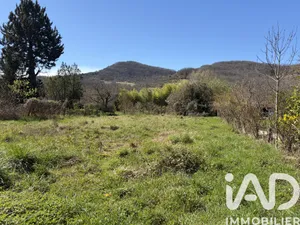 Terrain à bâtir à Dun (09600)