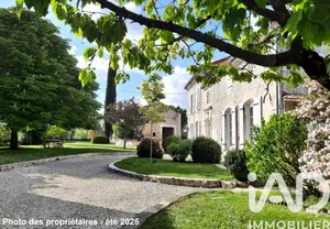 Maison de campagne à Angeac-Champagne (16130)