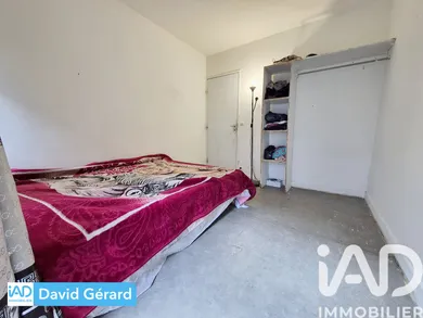 Apartment in Grigny (91350)