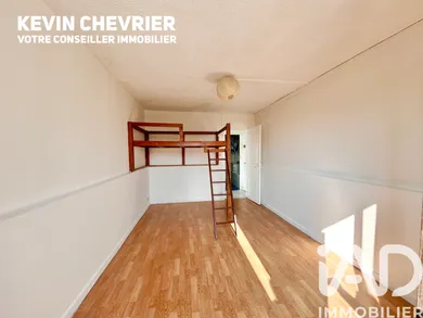 Apartment in Coulommiers (77120)
