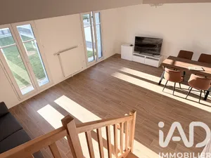 Townhouse in Serris (77700)