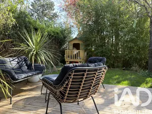 House in Montigny-le-Bretonneux (78180)