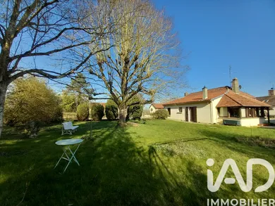 House in Molins-sur-Aube (10500)