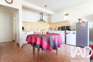 Apartment in Saint-Affrique (12400)