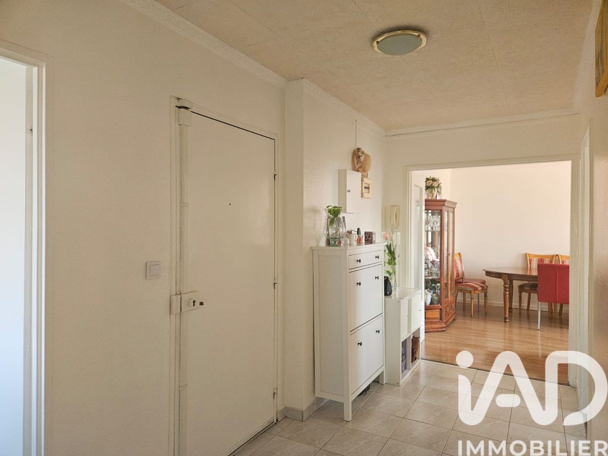 Vente appartement à Épinay-sur-Seine (93800) : appartement 3 pièces 75 m² - 1978357
