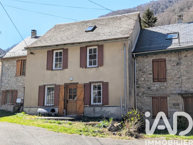 Maison 6 pièces 90 m² · à Ustou · 90 m² · 114 000 €