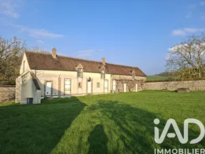 Longere in Voisines (89260)