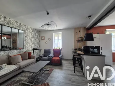 Townhouse in Loretz-d'Argenton (79290)