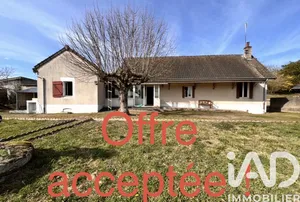 Townhouse in Bourbon-Lancy (71140)