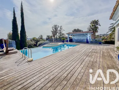 Maison à Fréjus (83370)