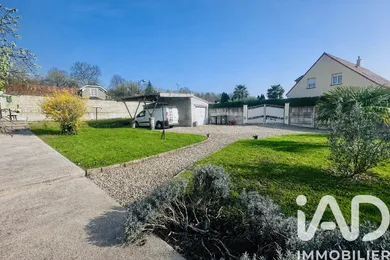 Maison traditionnelle à Crouy (02880)