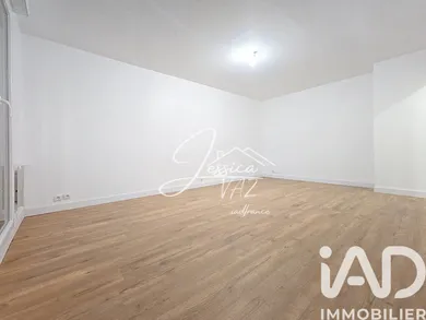Apartment in Villepinte (93420)
