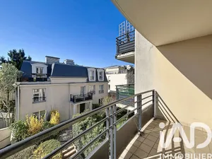 Apartment in Antony (92160)