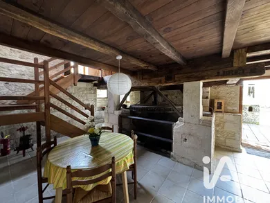 Maison de campagne à VILLEXAVIER (17500)