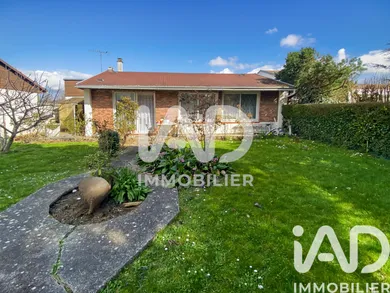 House in Brie-Comte-Robert (77170)