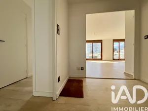 Apartment in Grenoble (38100)