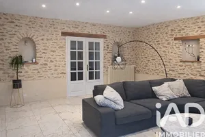 Townhouse in Ablis (78660)