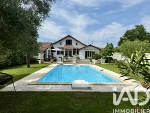 House in Saint-Vincent-de-Paul (40990)