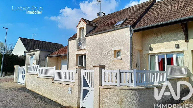 Maison 5 pièces 95 m² · à Bléneau · 95 m² · 165 000 €