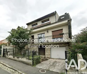 Traditional house in Villecresnes (94440)