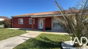 Pavillon à Naintré (86530)