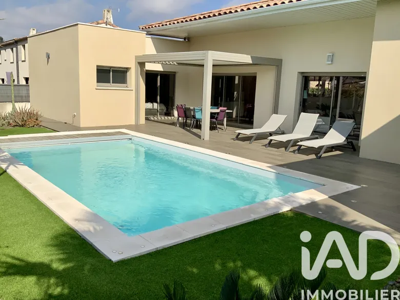 Maison 6 pièces 156 m² · à Narbonne · 156,4 m² · 670 000 €