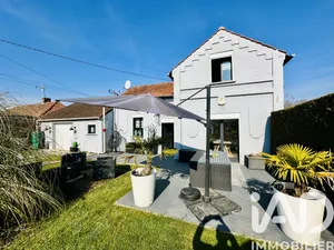 Traditional house in Labeuvrière (62122)