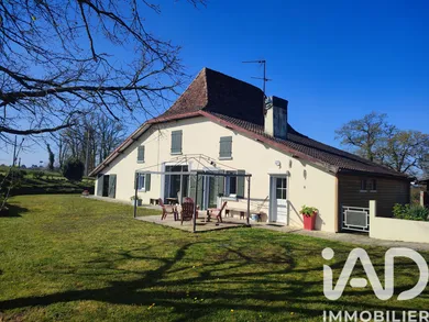 Maison traditionnelle à Bonnut (64300)
