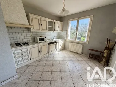 Maison à Parthenay (79200)