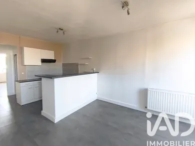 Appartement à Saint-Genest-Lerpt (42530)