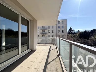 Appartement à Clermont-Ferrand (63100)