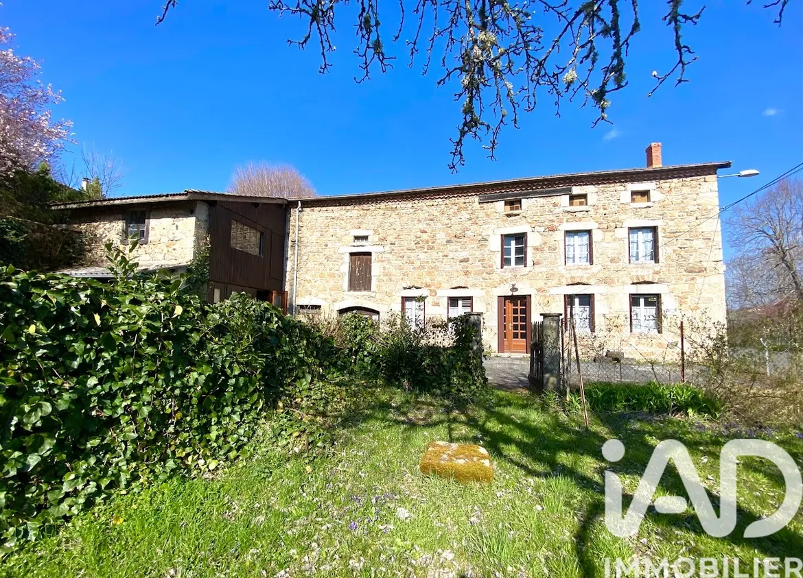 Vente maison à Baffie (63600) : maison 7 pièces 140 m² — 5