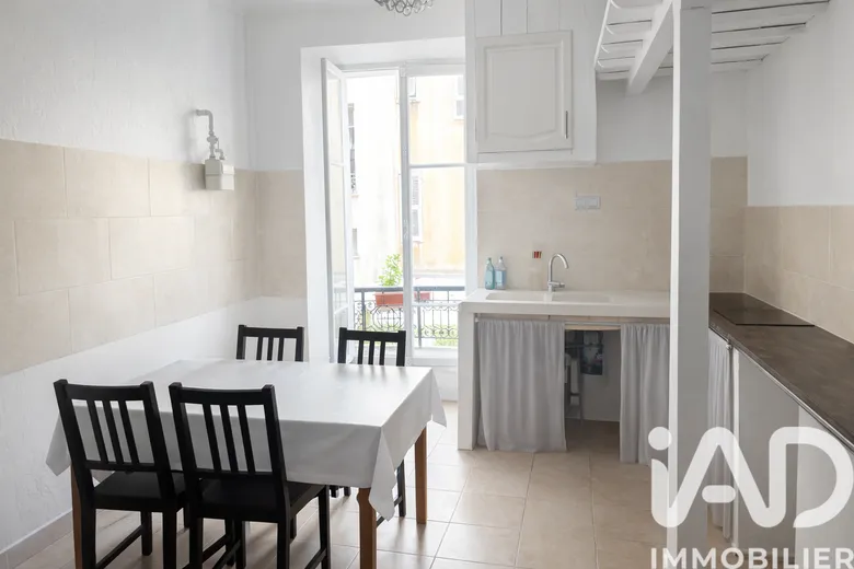 Appartement 5 pièces 79 m² · à Nice · 79 m² · 265 000 €