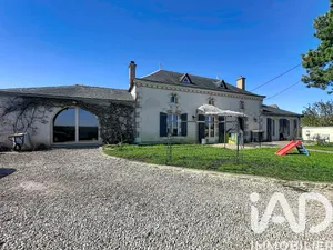 Park home in Plaine-et-Vallées (79100)