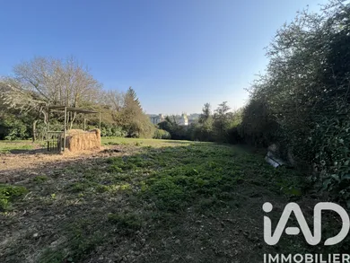Terrain à bâtir à Magny-en-Vexin (95420)
