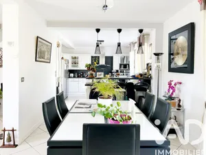 House in Fontenay-le-Fleury (78330)