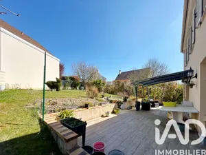 House in Fontenay-le-Fleury (78330)