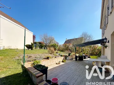House in Fontenay-le-Fleury (78330)