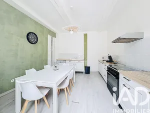 Apartment in Vallabrègues (30300)