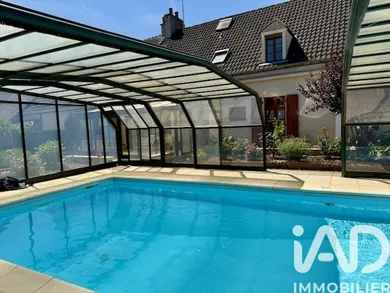 Maison de ville à Saint-Amand-Montrond (18200)