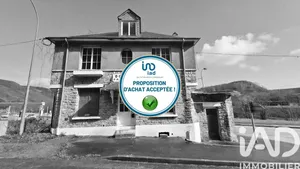 Building in Fumay (08170)