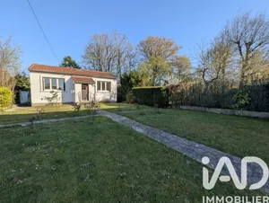 Maison à Sainte-Geneviève-des-Bois (91700)