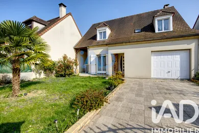 House in Combs-la-Ville (77380)