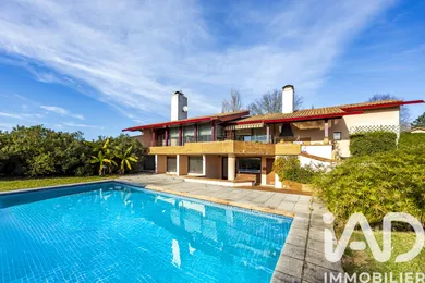 Architectural house in Peyrehorade (40300)