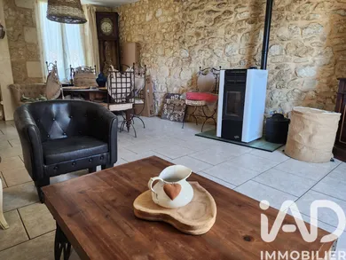 House in Queyrac (33340)